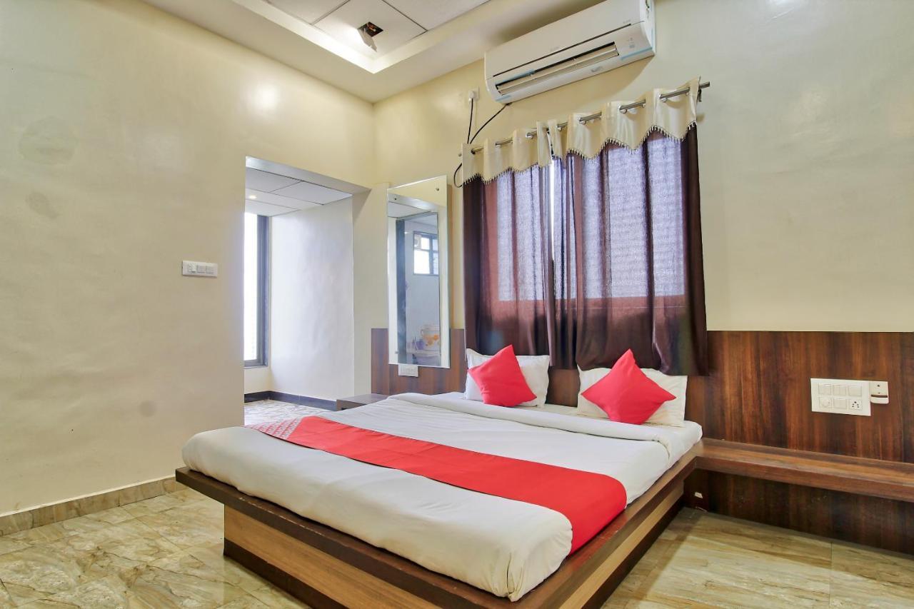 Oyo 61311 Maharaja Agrasen Resort And Lodging Buldhana Exteriör bild